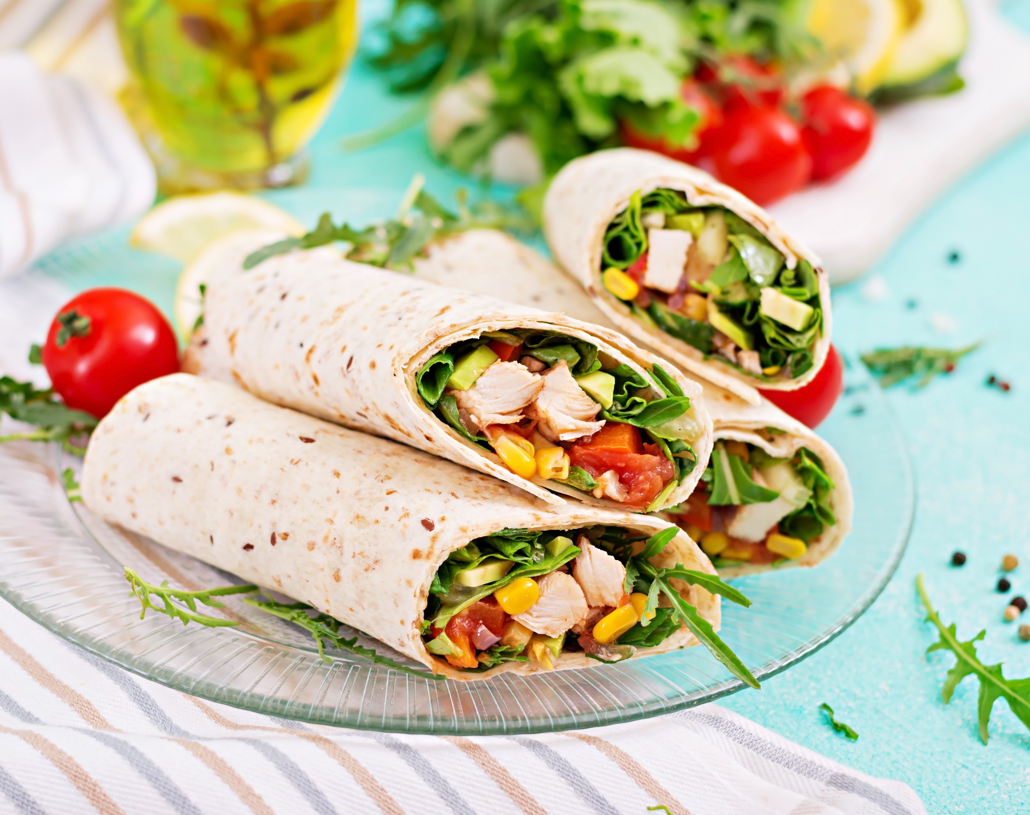 Burrito Wraps with Chicken and Vegetables 